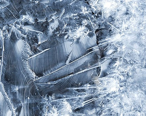Froststrat ice crystals