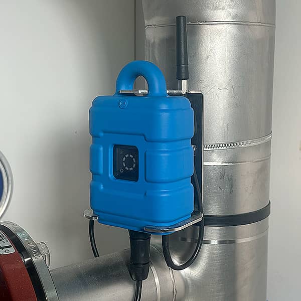 Jellox Pulse ext. antenna with armour installed on pipe 2